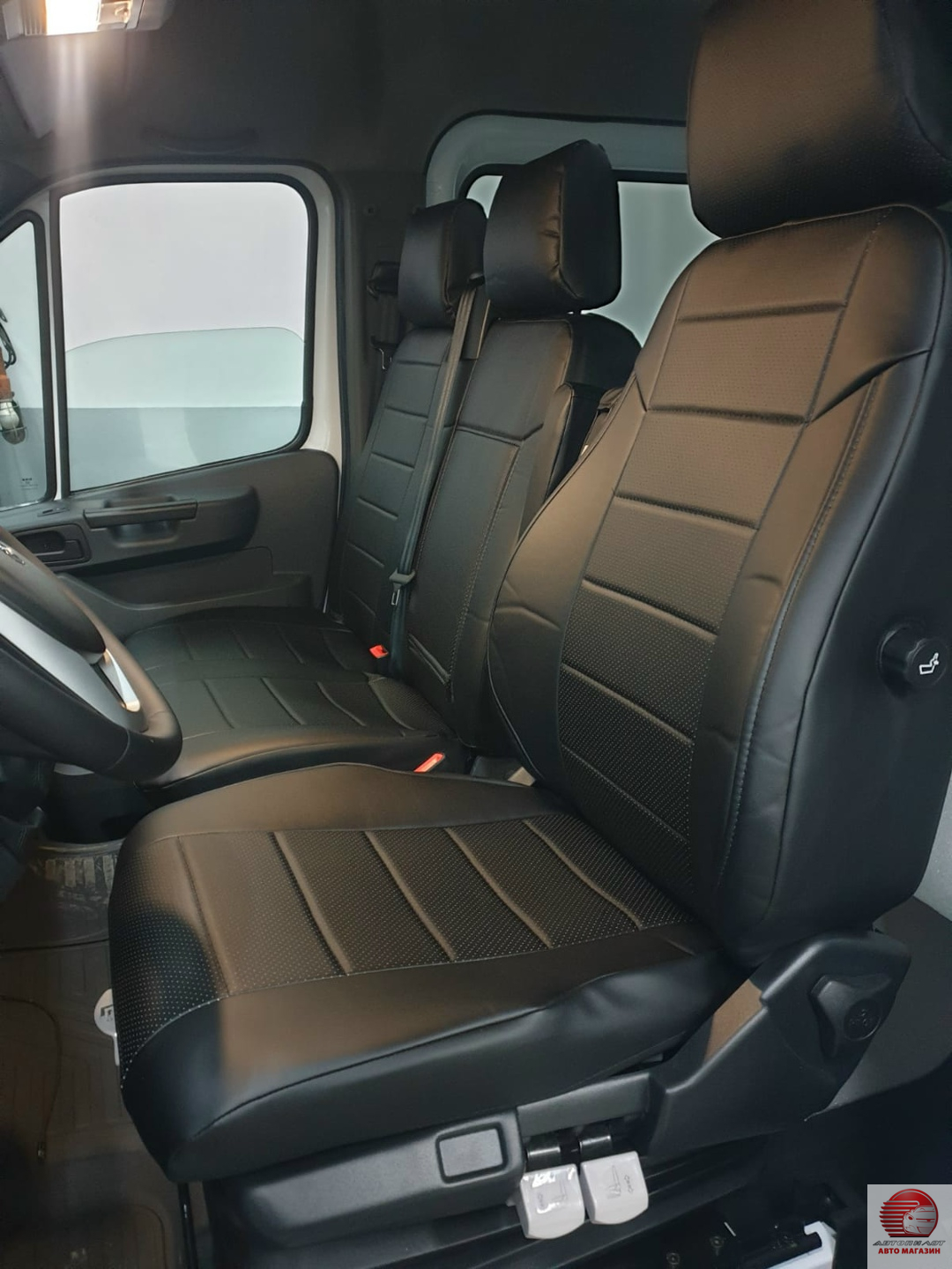 Чехлы из экокожи для GAZ Gazelle NN (3 места) 2021-н.в