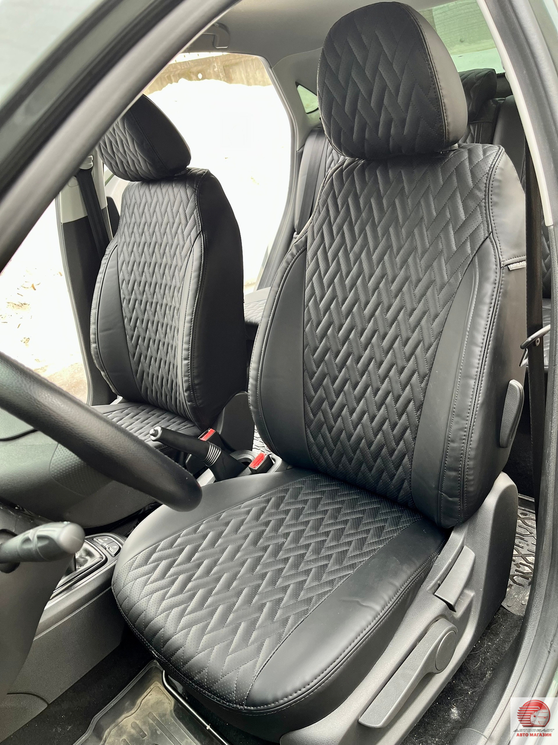 Чехлы из экокожи nappa для LADA Vesta / Vesta SW Cross / Vesta NG