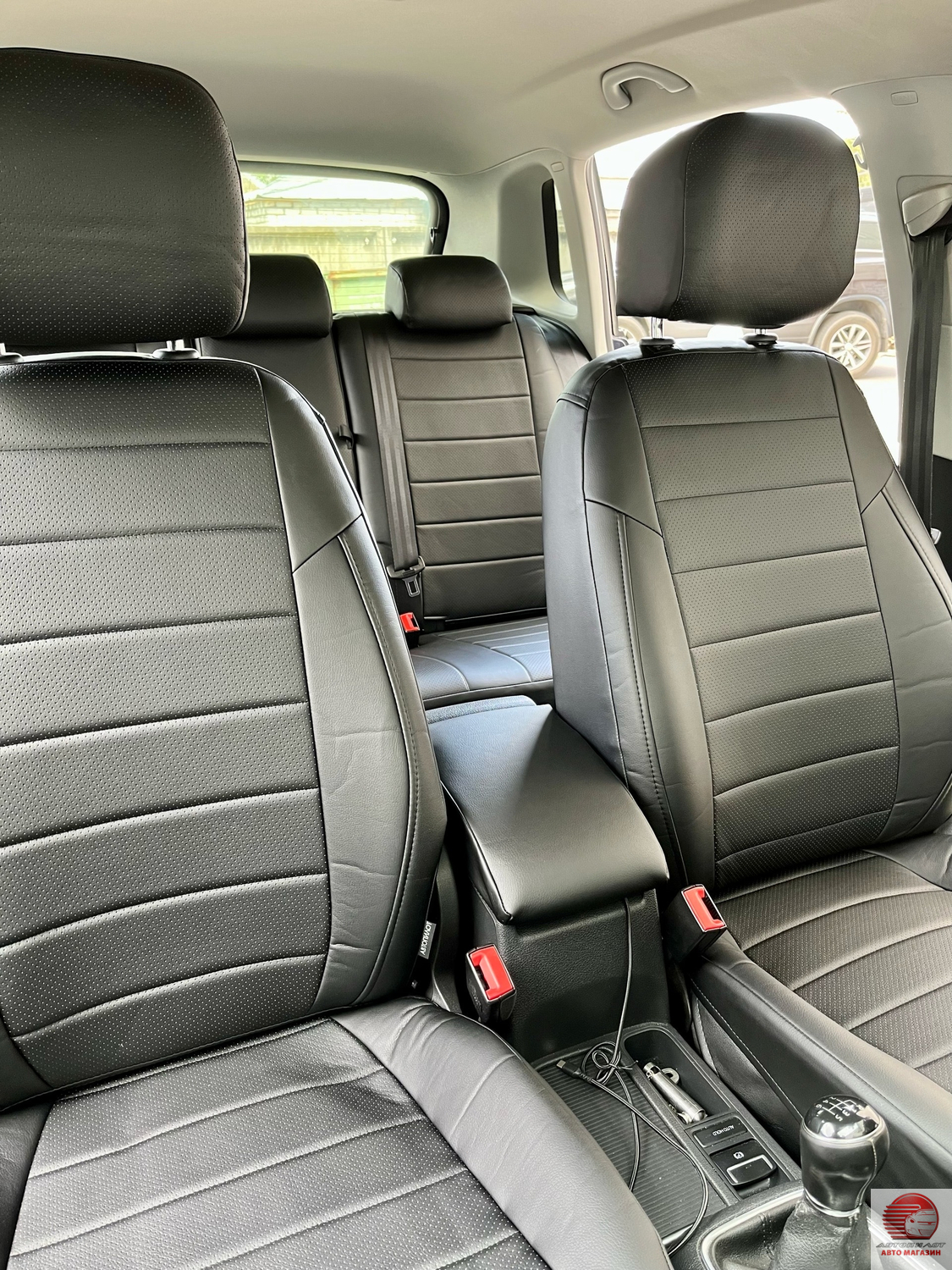 Чехлы для Volkswagen Jetta V Sd c 05-11г.