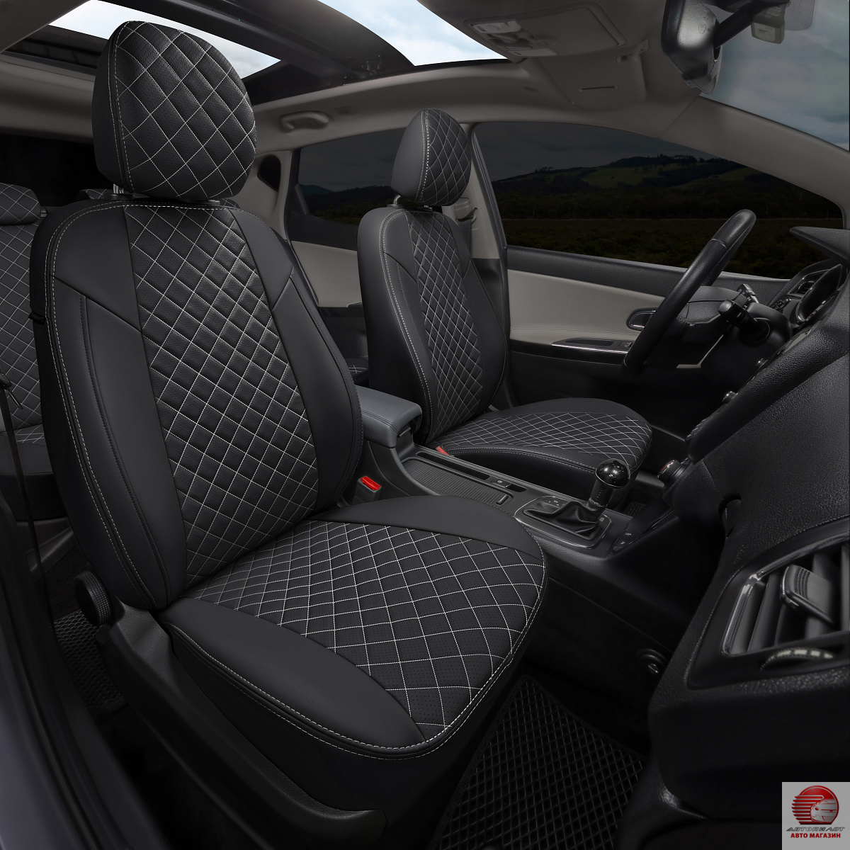 Чехлы для Volvo XC40 I c 17г., Черный/белая строчка, экокожа ромб